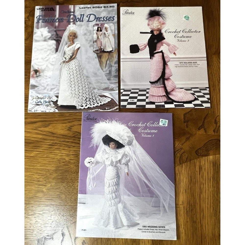 Barbie Crochet 1905 Gown‎ 1875 Walking Suit & Fashion Doll Dresses 2094 Booklets